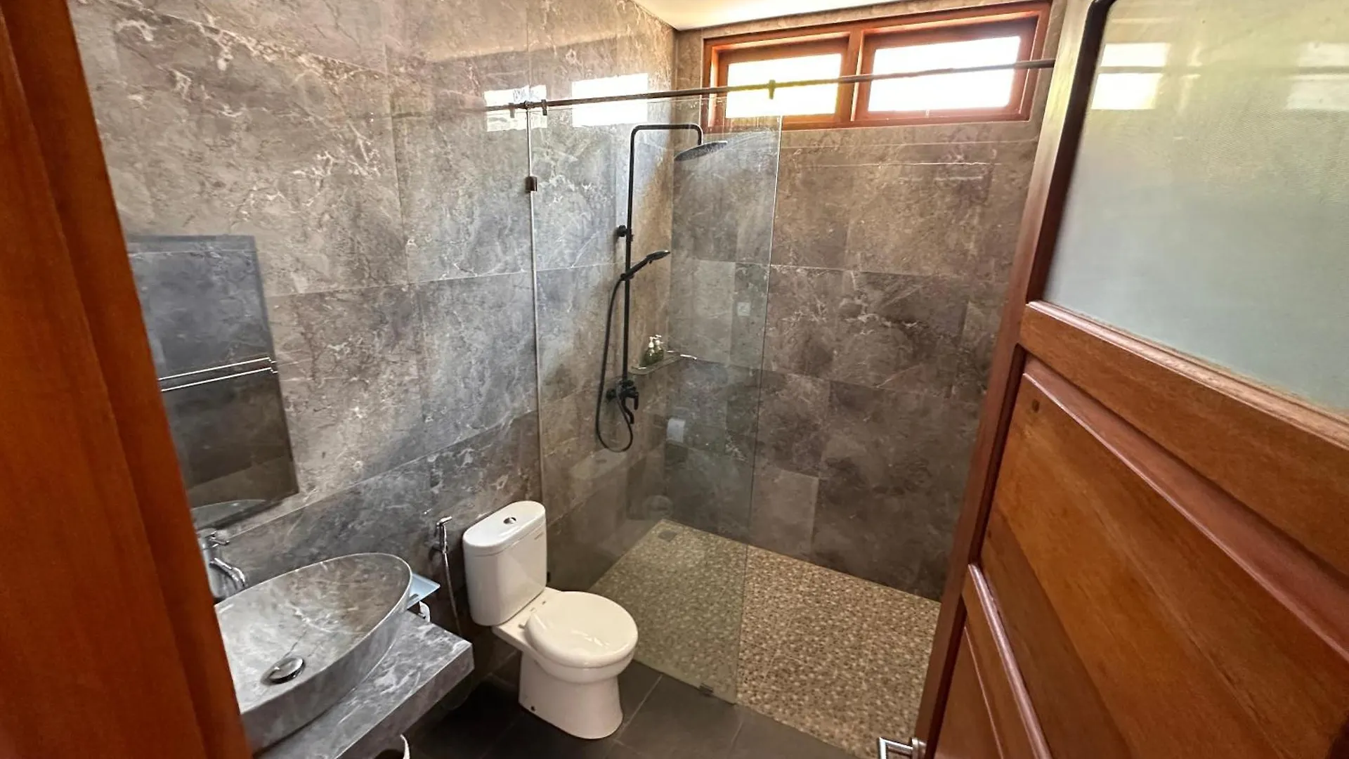 Quarto em Acomodações Particulares Villa Son Sun Uluwatu